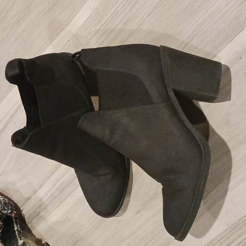 Size 40 Divided brand ankle boots - Picture 4 of 5